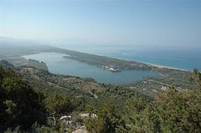 Asfodelos Apartment Hotel