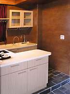 Ming Lu Holiday Hotel