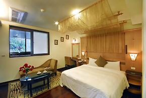 Ming Lu Holiday Hotel