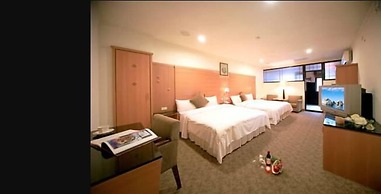 Ming Lu Holiday Hotel