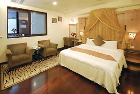 Ming Lu Holiday Hotel