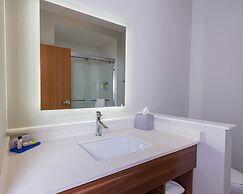 Holiday Inn Express & Suites Houston North I-45 Spring by IHG