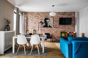 Harmonica Home - LoftAffair