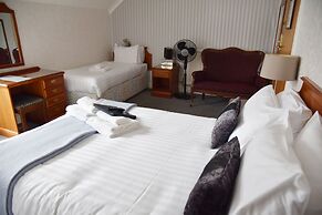 Crystal Hotel