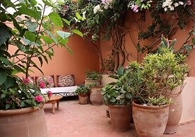 Tifawin Home & Garden