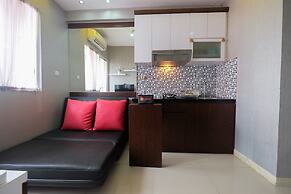 Homey and Relaxing 2BR Green Pramuka Apartment