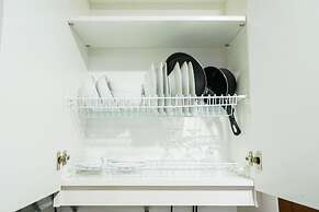 Homey and Comfy 1BR Signature Park Grande Apartment