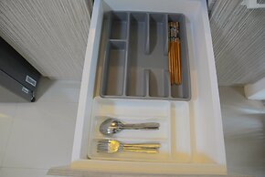 Pool View 2BR with Sofa Bed Bassura City Apartment