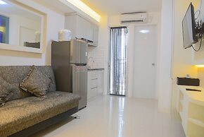 Pool View 2BR with Sofa Bed Bassura City Apartment
