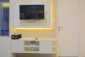 Pool View 2BR with Sofa Bed Bassura City Apartment