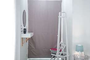 New Furnished Studio Apartment @ Woodland Park Residence