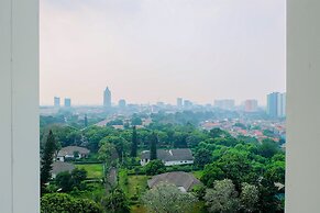 2BR Apartment with City View @ Woodland Park Residence