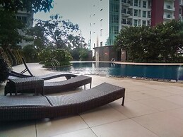 2BR Apartment with City View @ Woodland Park Residence