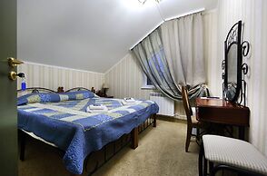Nikolin Park Guest House