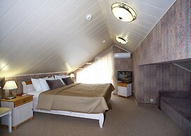 Nikolin Park Guest House