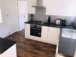 Arma Short Stays - Iffley Road