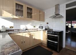 Arma Short Stays - Turner Close