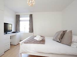 Arma Short Stays - Turner Close