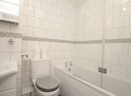 Arma Short Stays - Turner Close