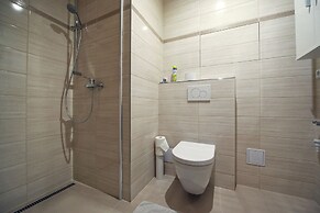 Residence Dobrovskeho 30