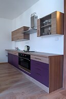 Residence Dobrovskeho 30