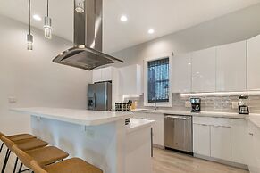 4BR Modern Townhouse near French Quarter