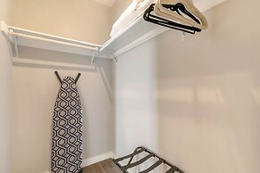 4BR Modern Townhouse near French Quarter