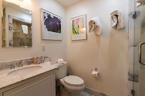 Texas Townhome Condos - 3 Minutes Walk to Gondola by RedAwning