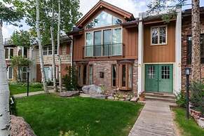 Texas Townhome Condos - 3 Minutes Walk to Gondola by RedAwning