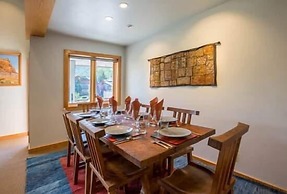 Mill Creek Court Condos Just 100 yards from Gondola by RedAwning