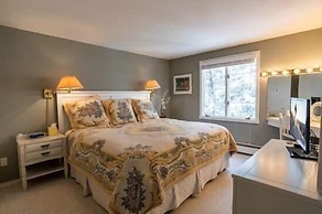 Vorlaufer Condos Short 3 Minute Walk to Vail Village and Gondola One b