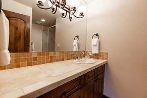 Strawberry Park Condo Located at Ski Area by RedAwning