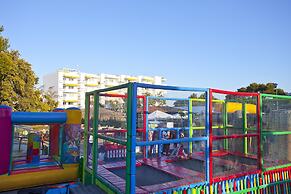 Apartamentos Seth Mestral y Llebeig