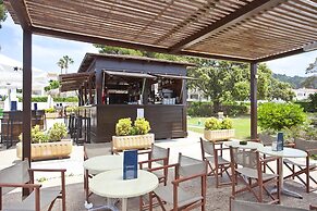 Apartamentos Seth Mestral y Llebeig