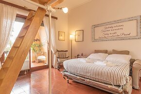 The Quietest Corner of Trastevere, AC & Elevator