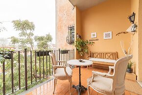 The Quietest Corner of Trastevere, AC & Elevator