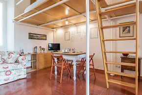 The Quietest Corner of Trastevere, AC & Elevator