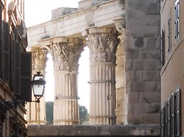 Ibernesi 1 Apartment