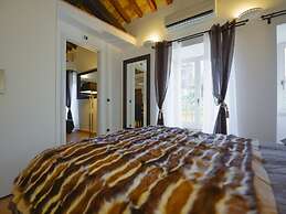 Ibernesi 1 Apartment