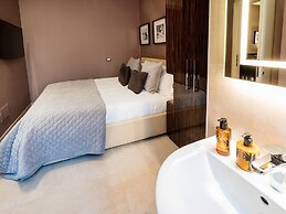 The Brunetti - Luxury Serviced Apartment
