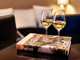 The Brunetti - Luxury Serviced Apartment