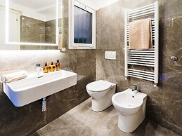 The Brunetti - Luxury Serviced Apartment