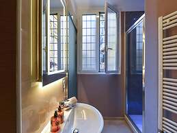 The Brunetti - Luxury Serviced Apartment