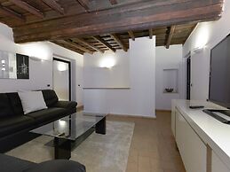 Ibernesi 2 Apartment