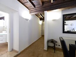 Ibernesi 2 Apartment