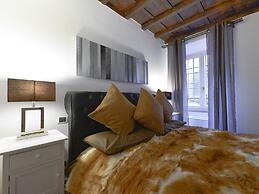 Ibernesi 2 Apartment