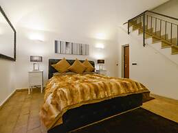 Ibernesi 2 Apartment