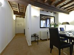 Ibernesi 2 Apartment