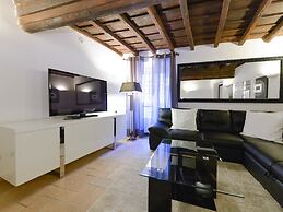 Ibernesi 2 Apartment