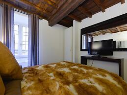 Ibernesi 2 Apartment